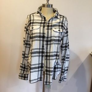 American Eagle Black and White Plaid Flannel